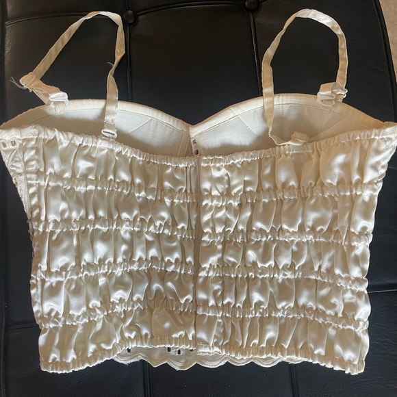 Vintage Elegant Cream Lace Bustier TOP - Picture 2 of 13